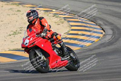 media/Mar-25-2024-Moto Forza (Mon) [[8d4319bd68]]/3-Intermediate Group/Session 2 (Turns 9 and 10)/